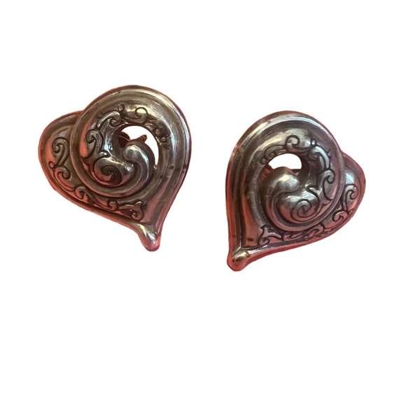 RETIRED RARE BRIGHTON PENELOPE HEART FULL-SIZE SILVER HEART EARRINGS - Picture 2 of 5